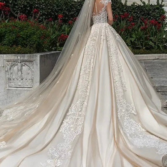 I’m Yours Wedding Dress *Pre- Order*